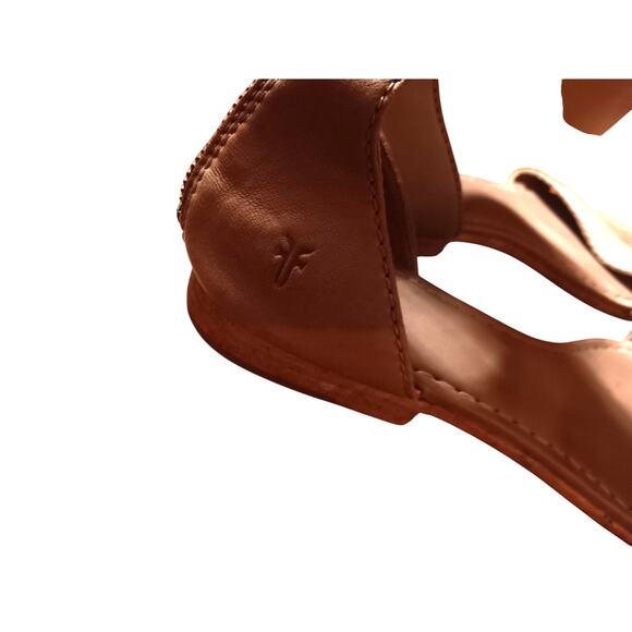 Frye Carson Ankle zip Sandals Tan Leather size 8 - Picture 4 of 5